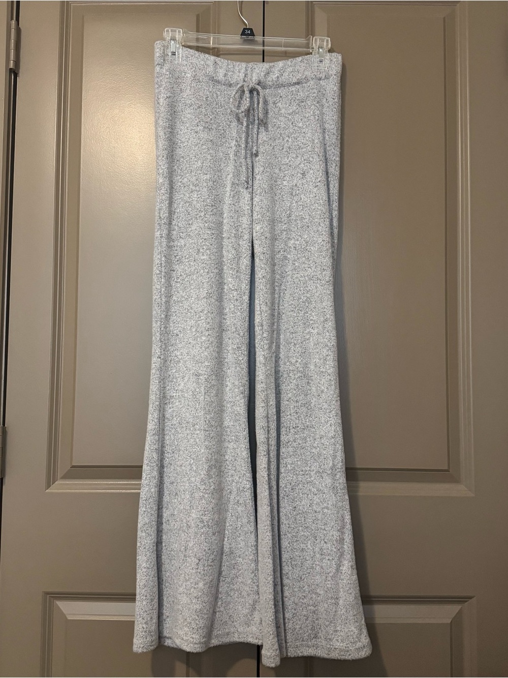 Urban Outfitters Sweatpants - Picture 2 of 5